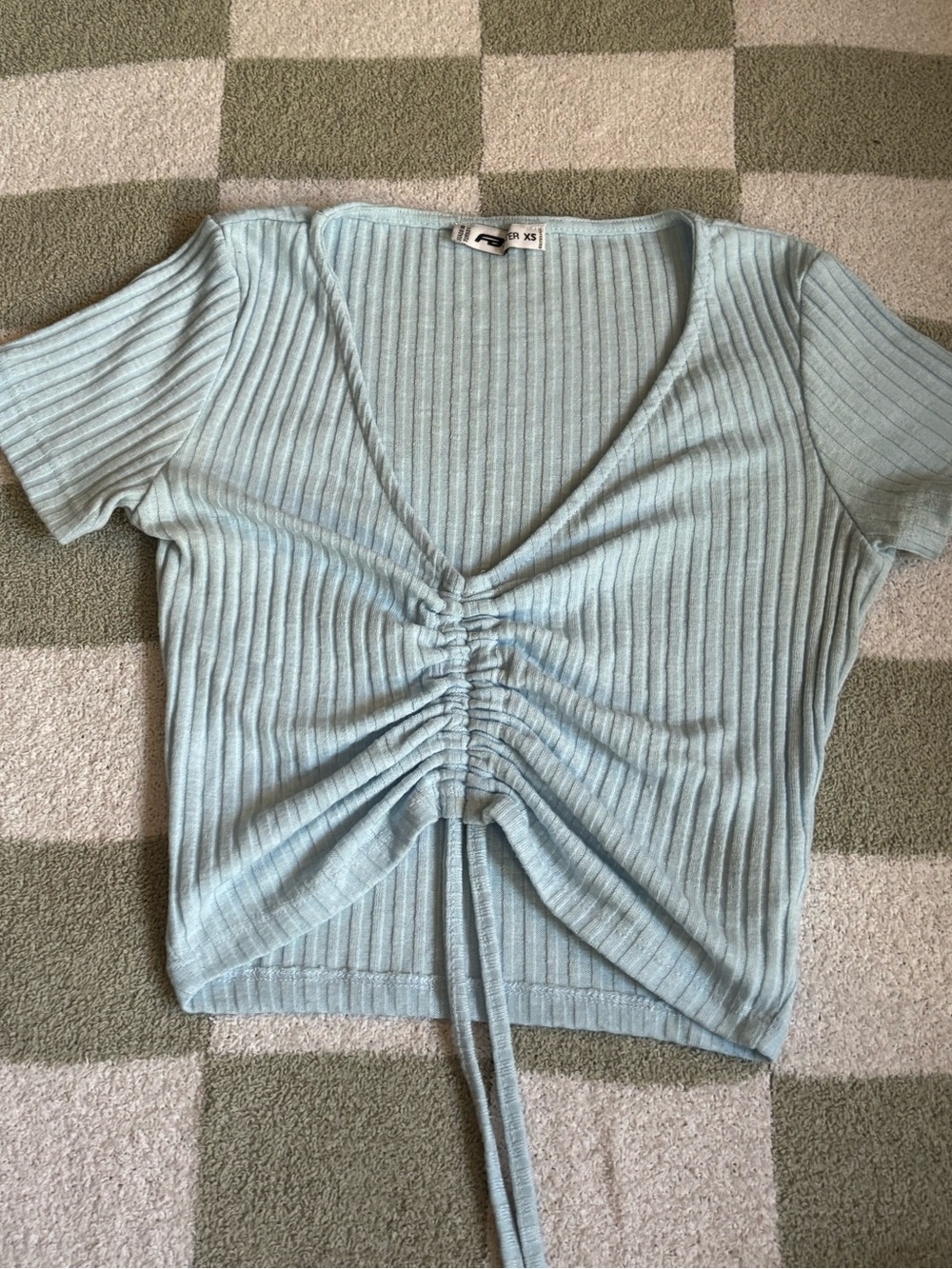 FB Sister ribbed ruched front crop top.
size XS